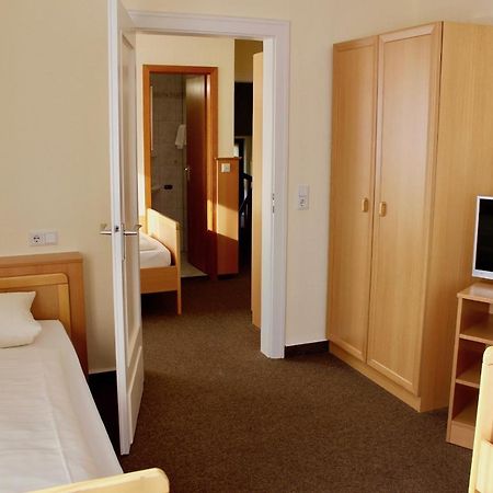 Hotel Gasthof Klusmeyer Bielefeld Ngoại thất bức ảnh