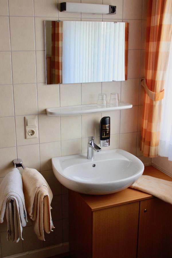 Hotel Gasthof Klusmeyer Bielefeld Ngoại thất bức ảnh
